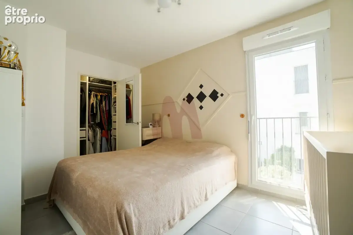 Appartement 75 m² à Vaulx-En-Velin  - photo 5