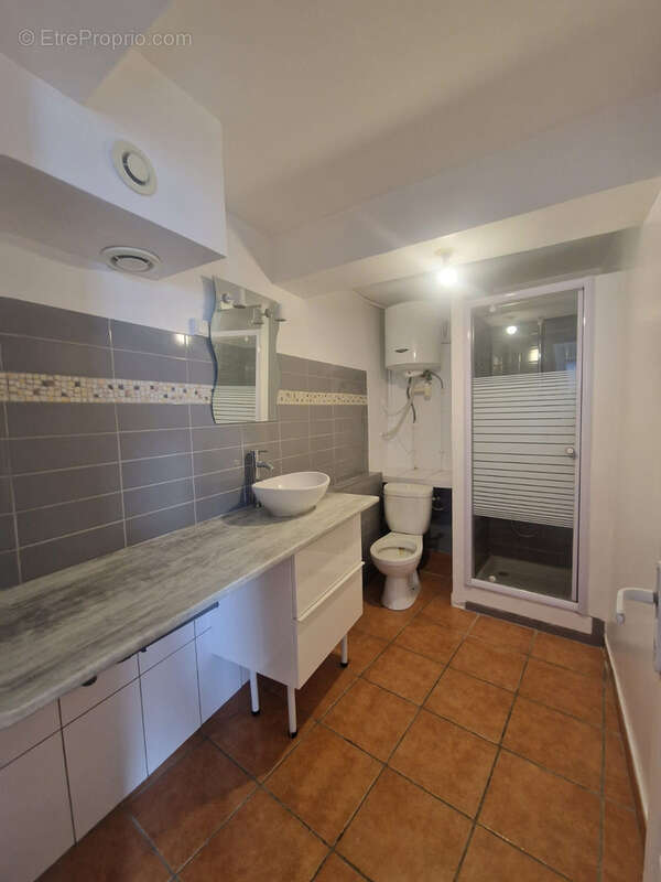 Appartement à COURSAN