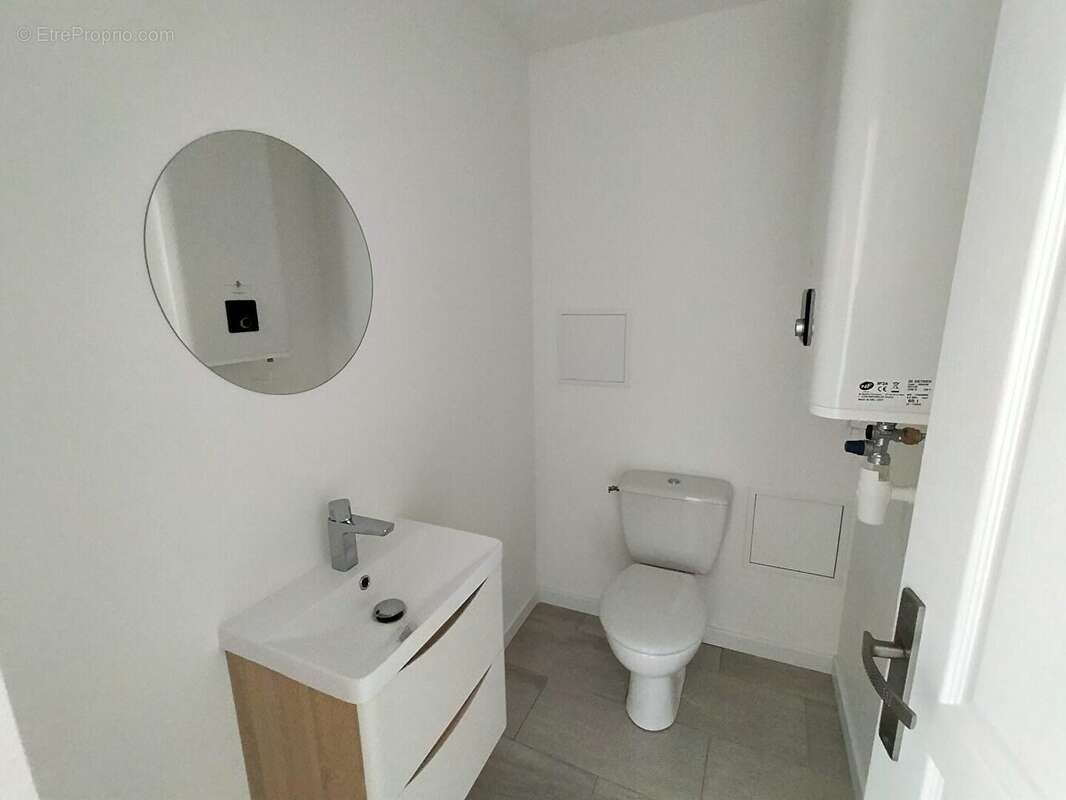 maison Averton wc - Maison à AVERTON