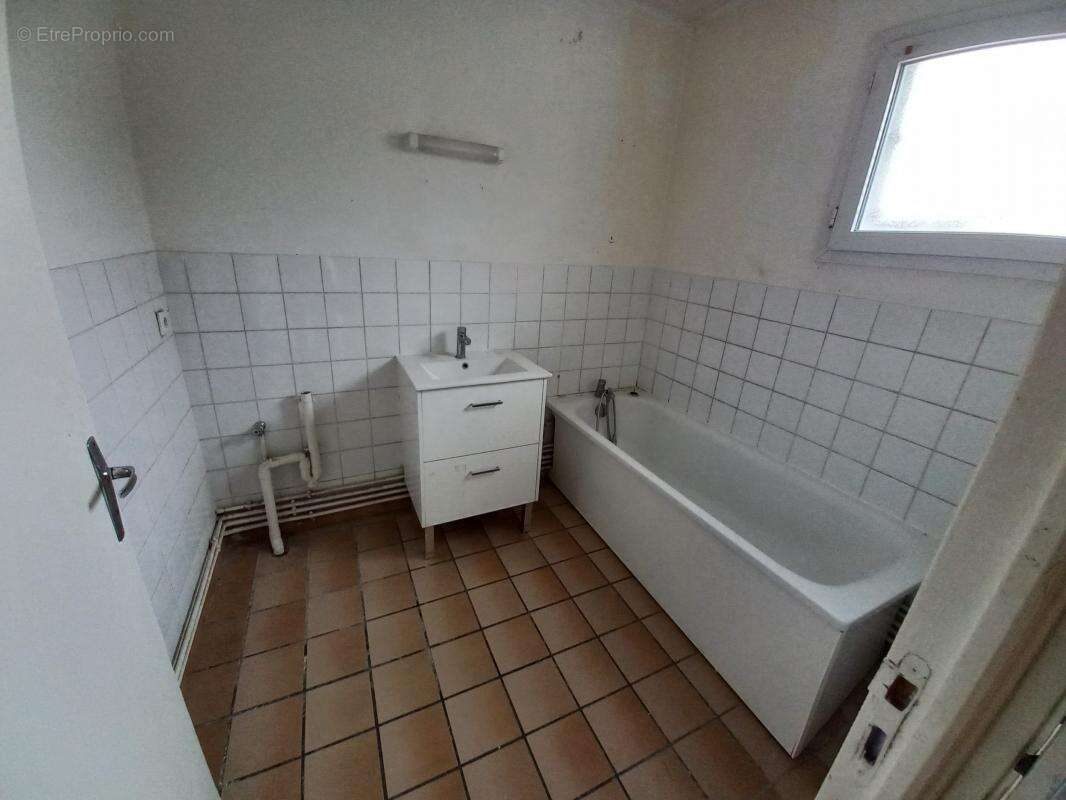 Maison à COURCELLES-LES-LENS