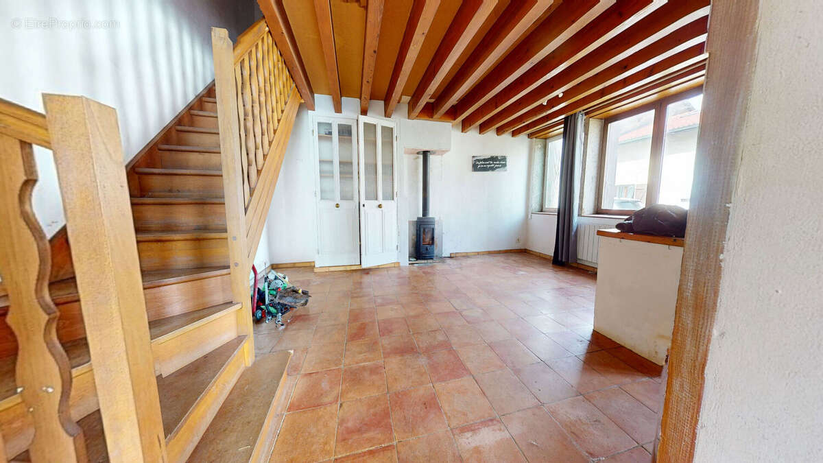 Maison 77 m² à Druillat  - photo 9