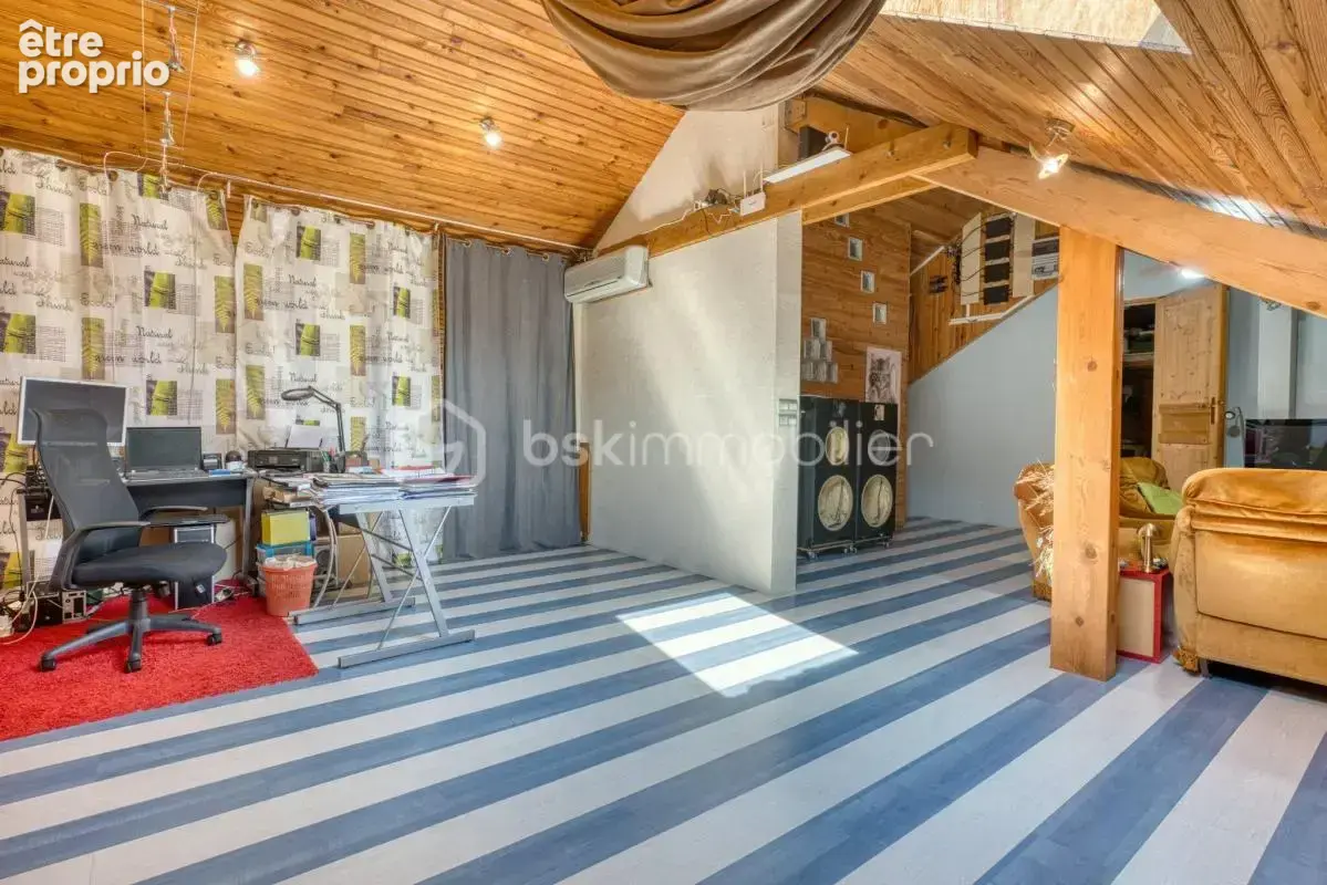 Maison familiale 169 m² – Vie de plain-pied, terrain de + 1 600 m² et vue montagnes à Bourgneuf - photo 25