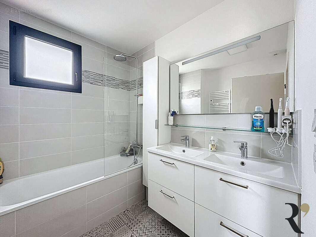 Maison à DREMIL-LAFAGE