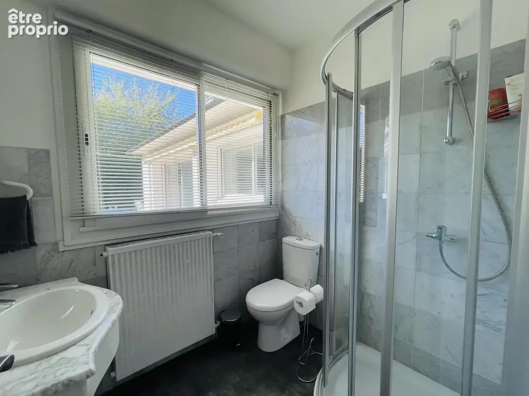 Propriété contemporaine de plain pied sur 1400m2 de terrain sans vis à vis - photo 27