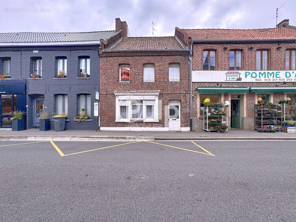 Maison à FLINES-LEZ-RACHES