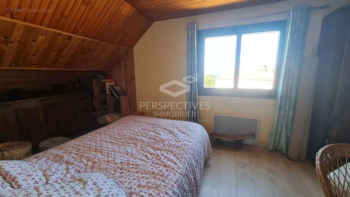 Maison à SAINT-HEAND