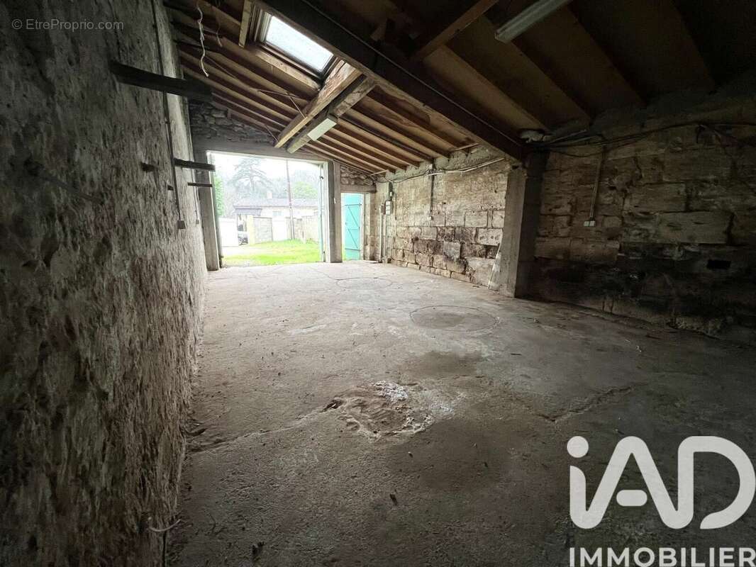 Photo 8 - Appartement à CARIGNAN-DE-BORDEAUX