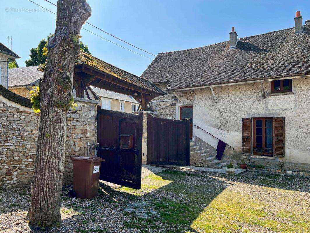 Maison à GOUPILLIERES