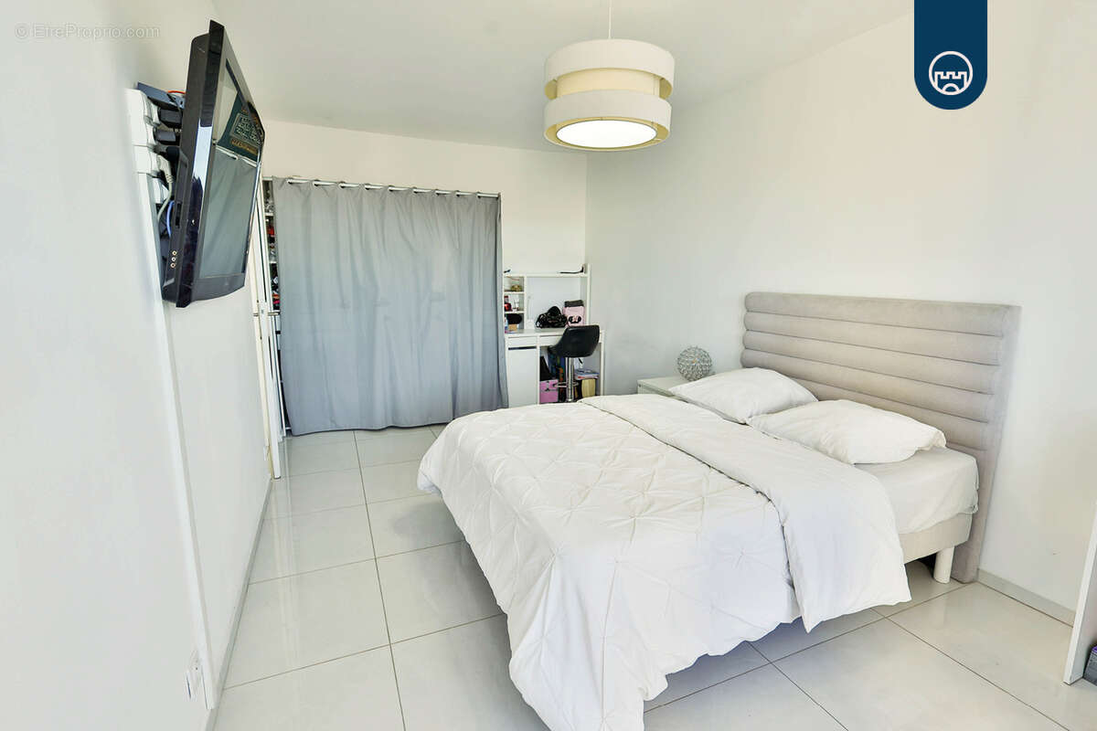 Appartement à MARSEILLE-11E