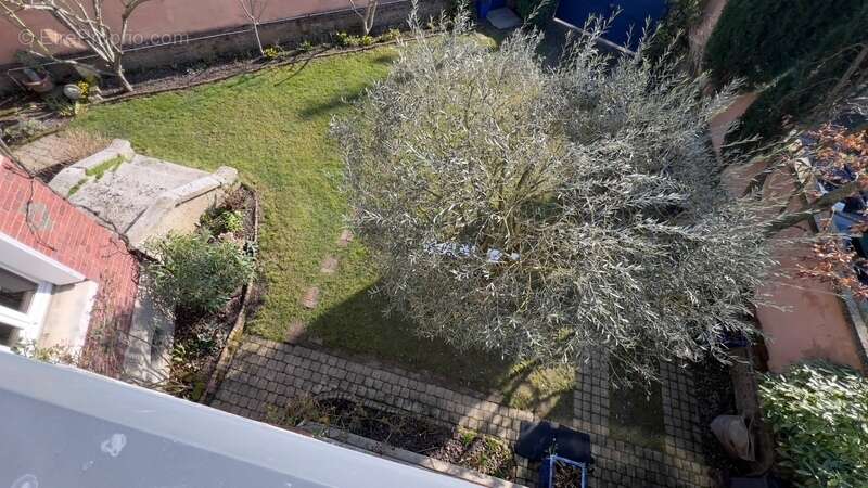 Maison à MONT-SAINT-AIGNAN