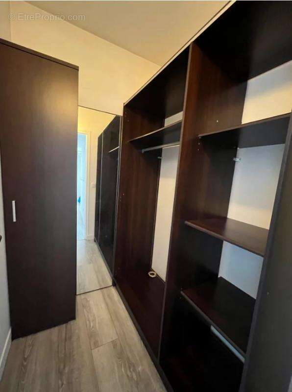 Appartement à COUBRON