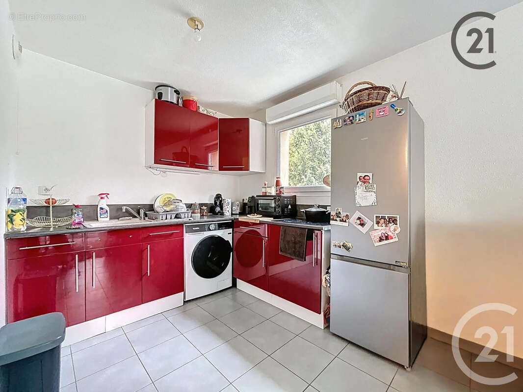 Appartement à SAINTE-SAVINE