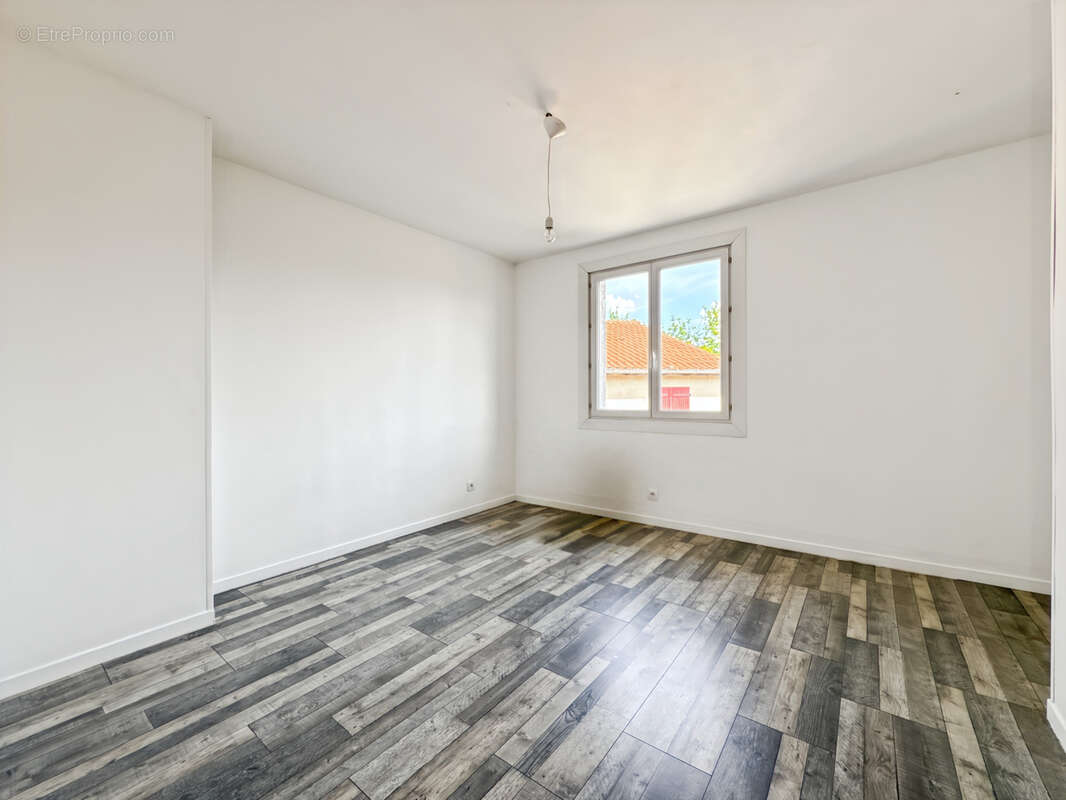 Maison à RILLIEUX-LA-PAPE