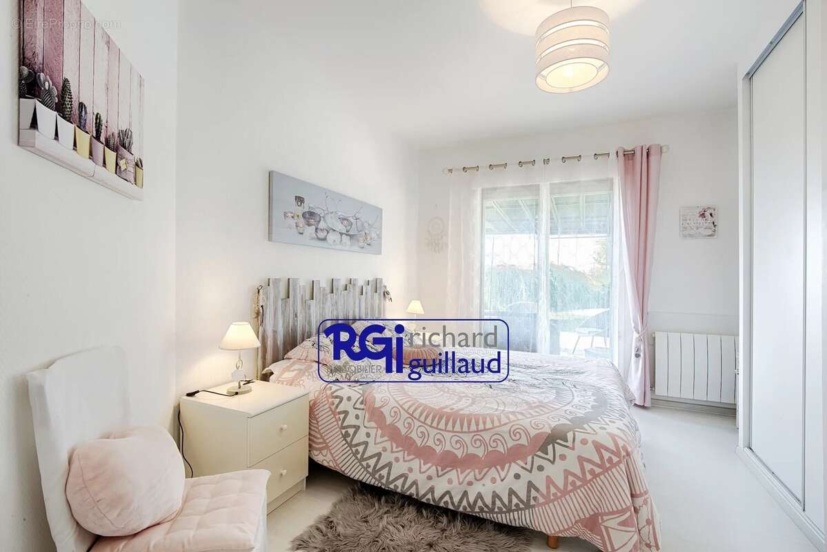 Maison à LA TOUR-DU-PIN