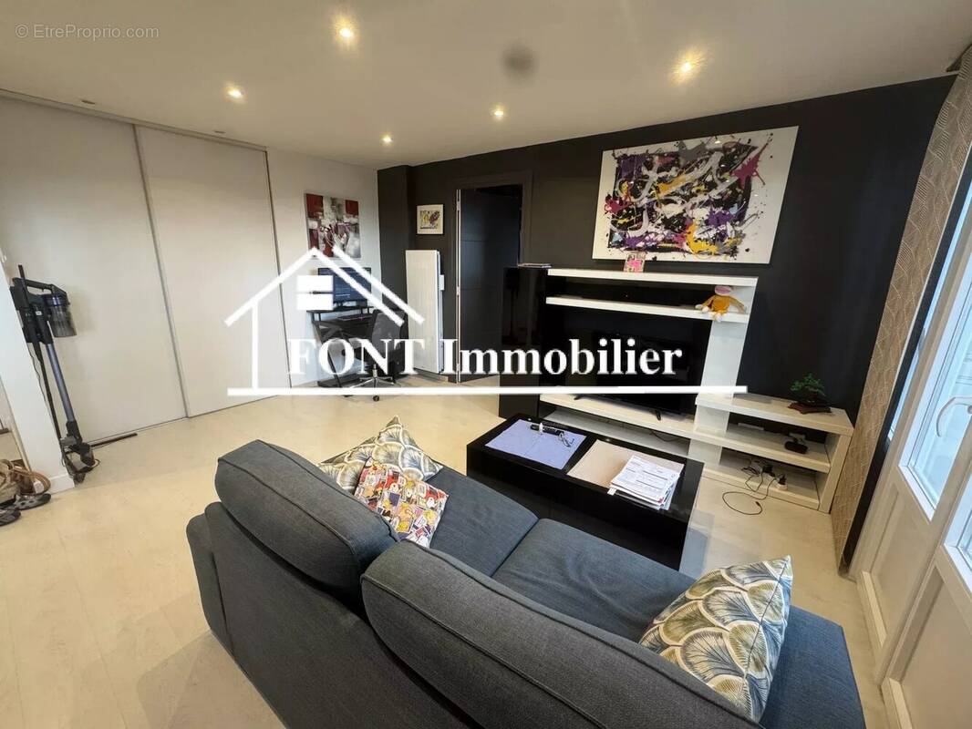 Appartement à SAINT-ETIENNE
