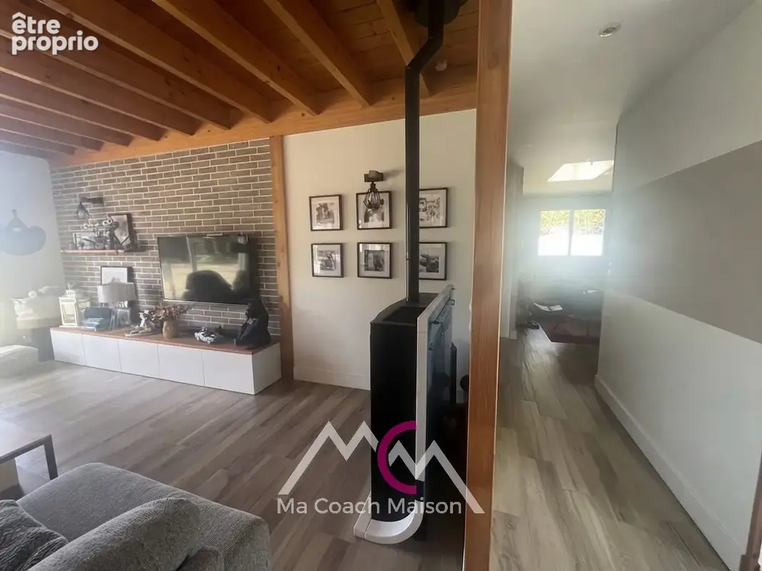 STE-ANNE SUR BRIVET, Maison d'architecte d'environ 142m2 - photo 17