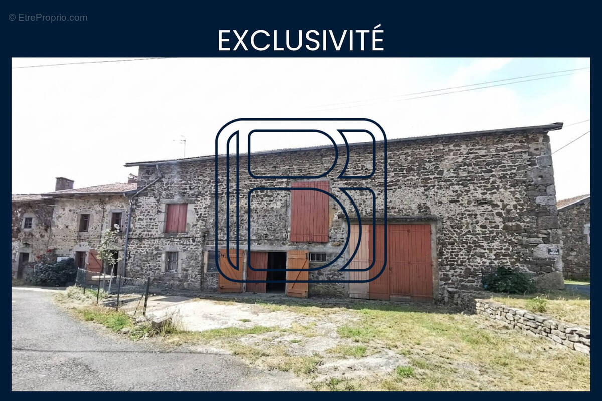 Maison à SAINT-AMANT-ROCHE-SAVINE