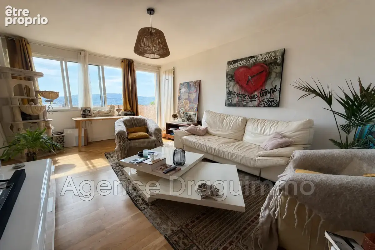 Appartement 65 m² à Draguignan  - photo 2
