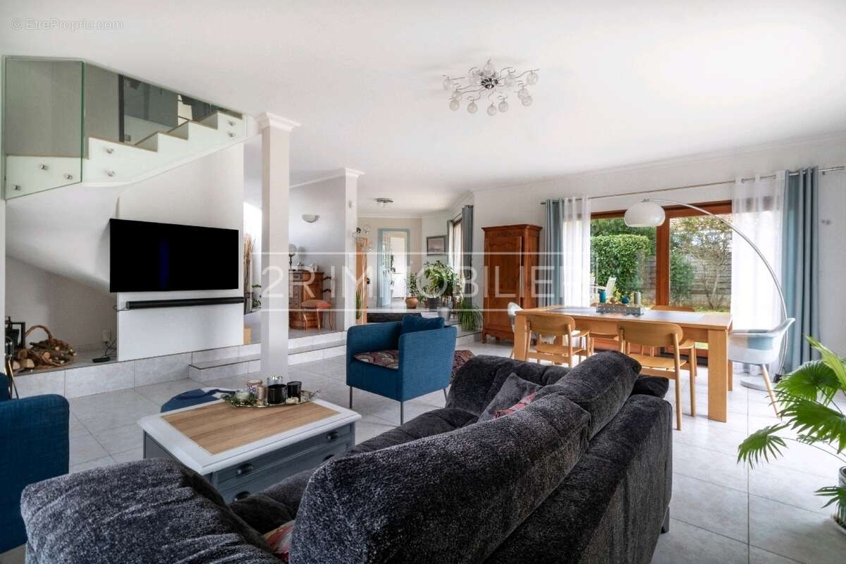 Maison à GUERMANTES