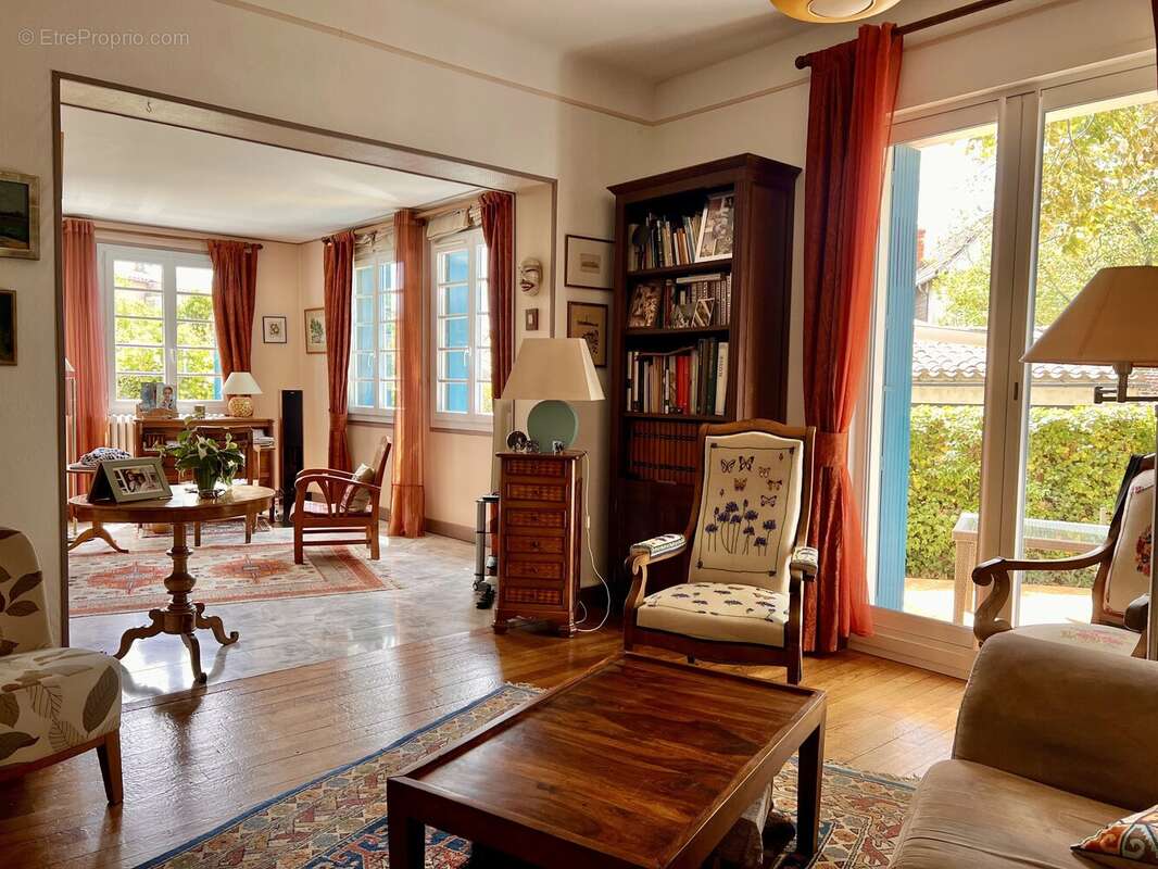 Charmante maison des années 1950 avec jardin et terrasse - photo 3