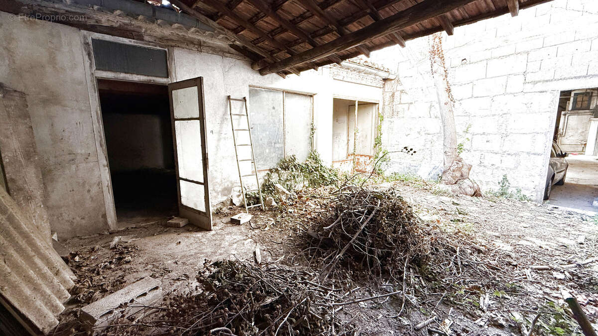 Appartement à NIMES