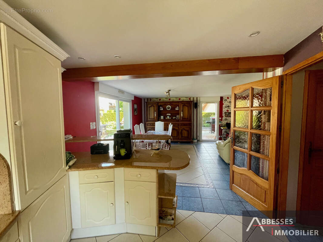 LE SYNDICAT : Pavillon de type F5 habitable de plain pied - photo 4