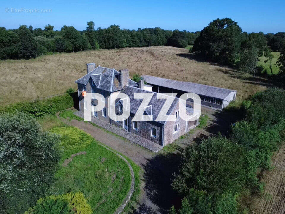 Maison à SAINT-SAUVEUR-LA-POMMERAYE