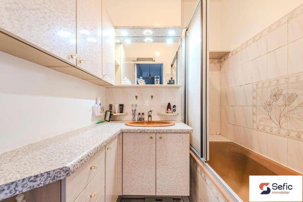 Appartement 85 m² à Reims  - photo 5