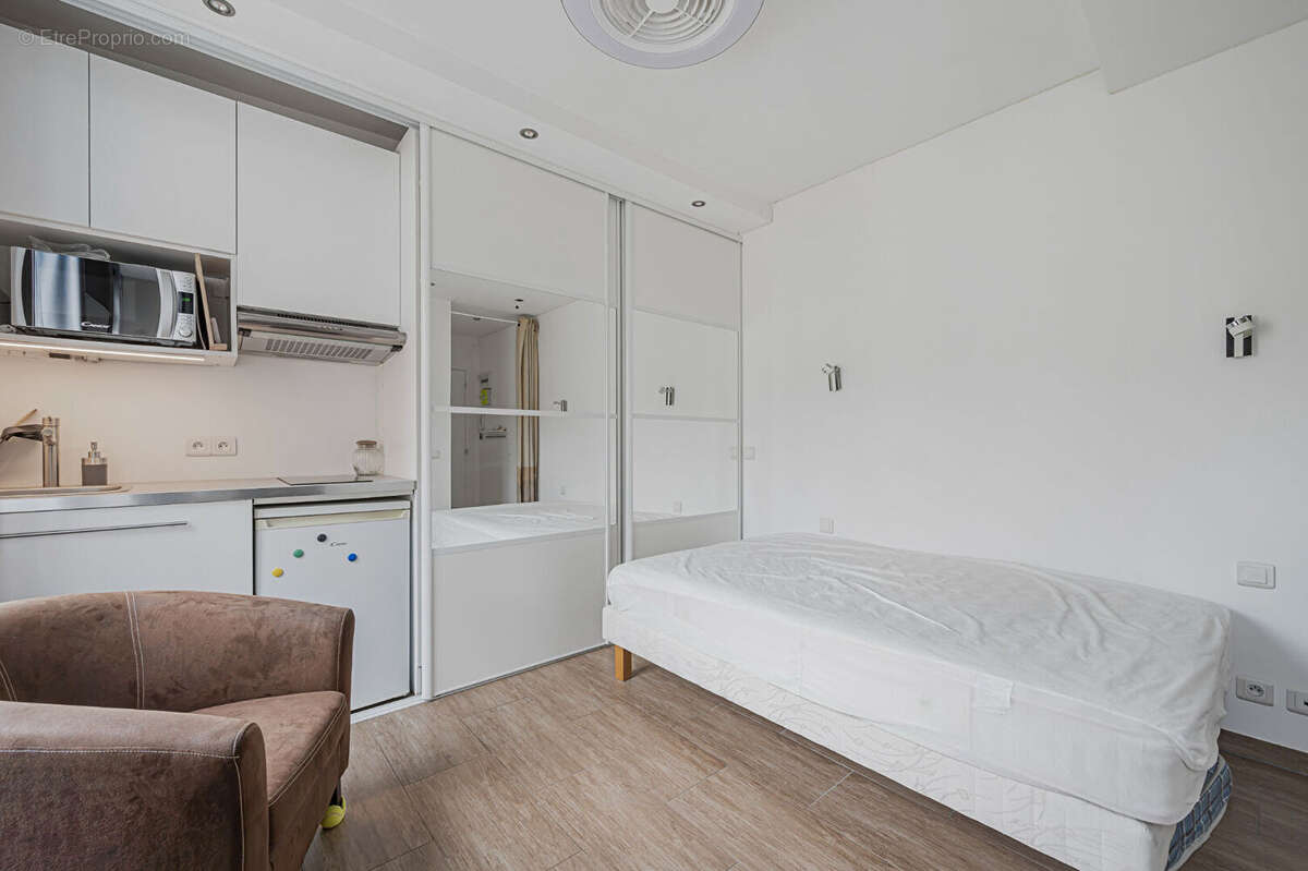 Appartement à PARIS-5E
