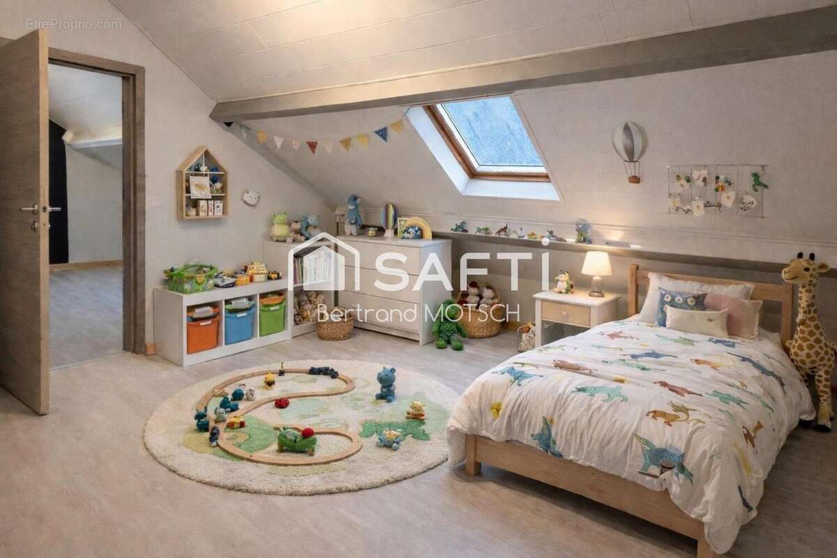 Maison 168 m² à Ville-Houdlemont  - photo 7