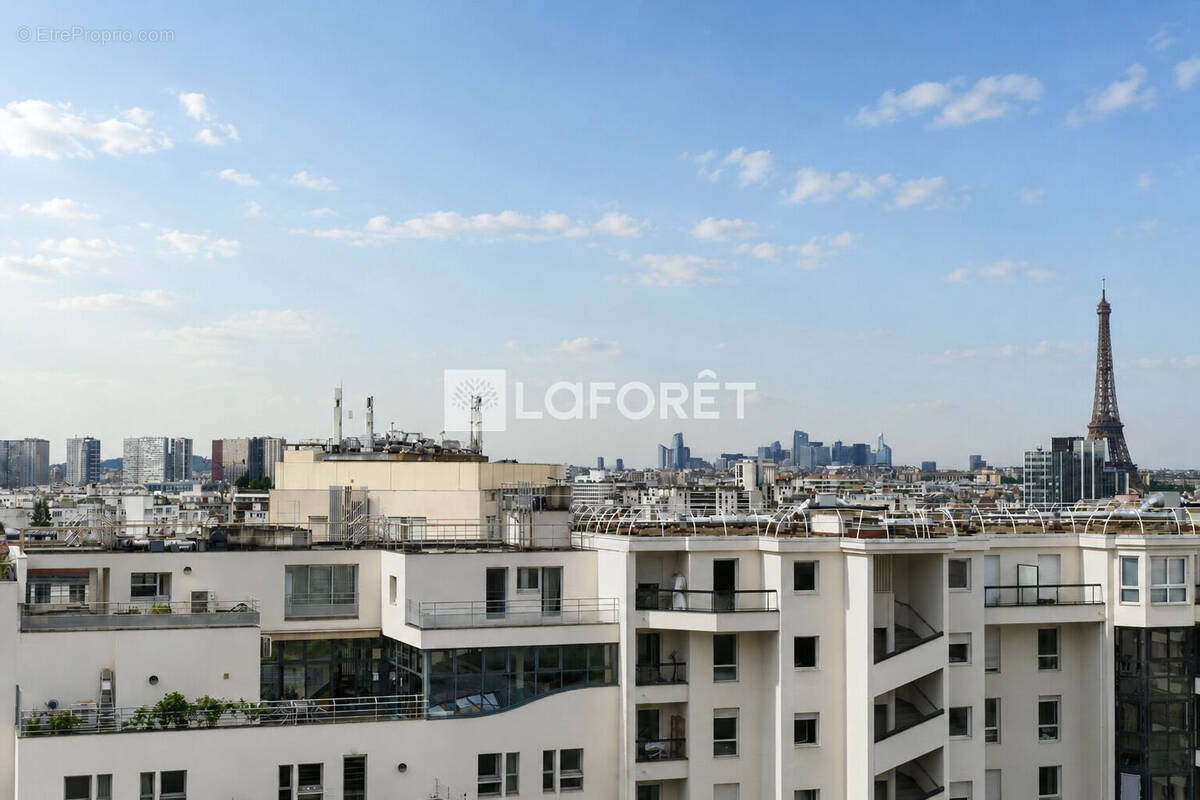 Appartement à PARIS-15E