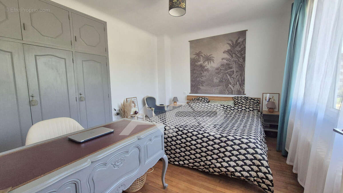 Maison indépendante avec jardin, dépendance CHATOU - photo 13