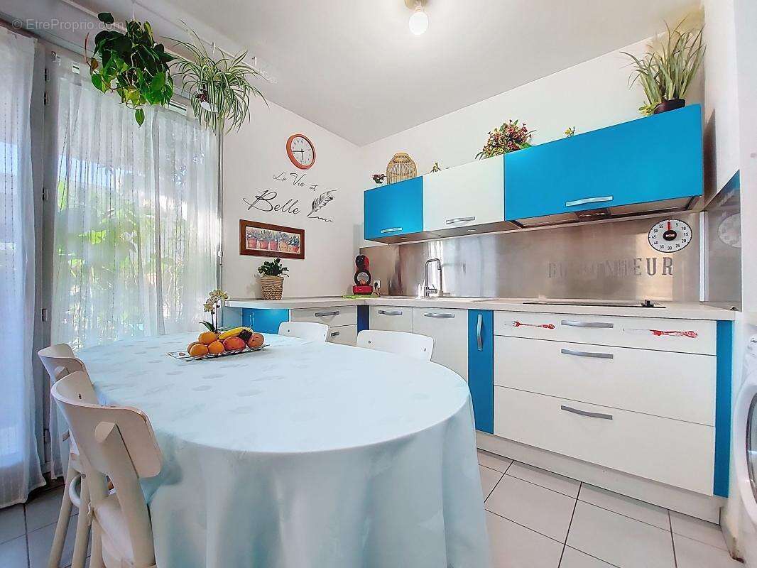 Appartement à VENISSIEUX