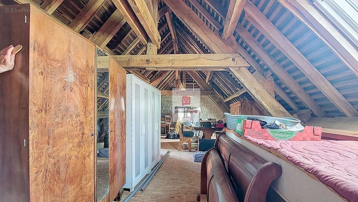 Maison à ROUFFIGNAC-SAINT-CERNIN-DE-REILHAC