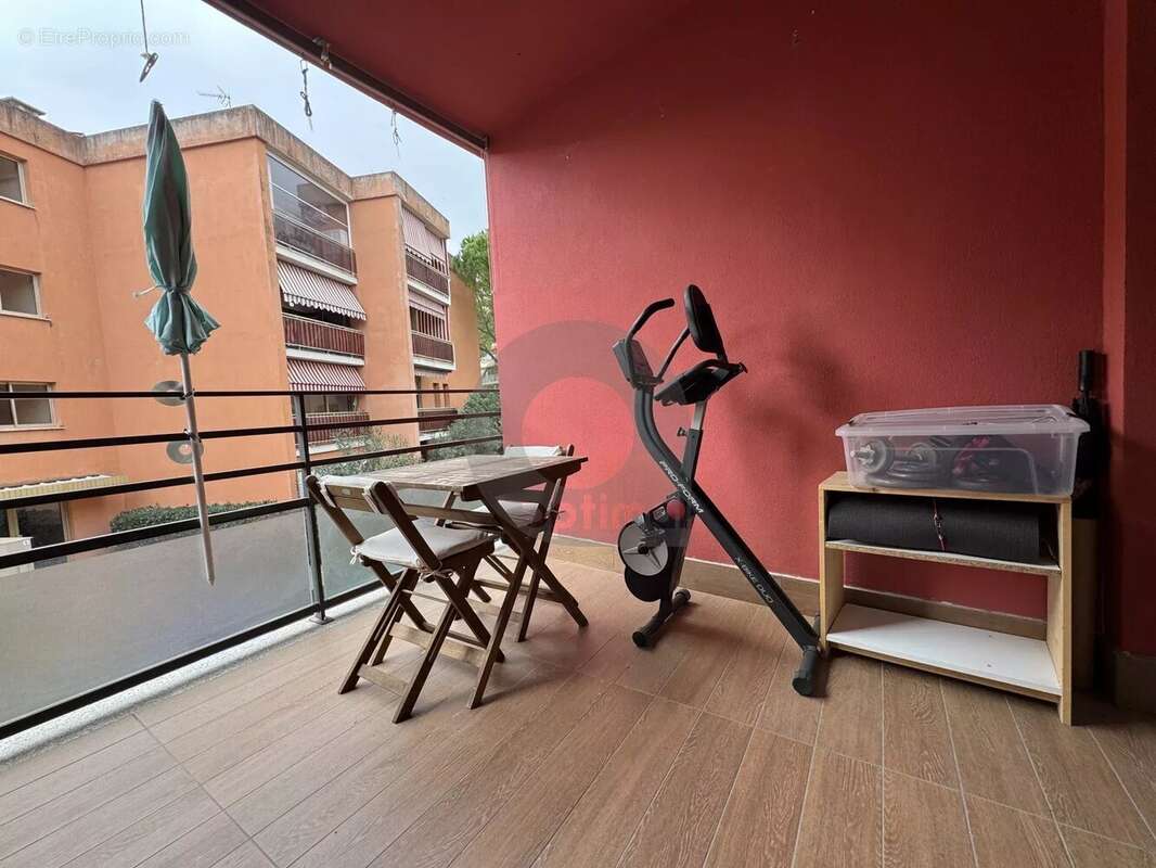 Appartement à ROQUEBRUNE-CAP-MARTIN