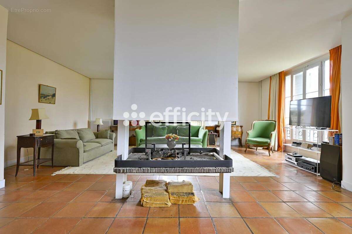 Maison à JOUY-EN-JOSAS