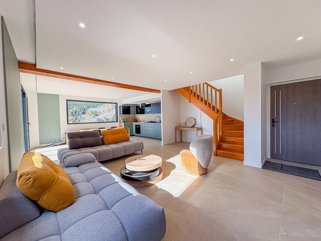 Maison à SAINT-FRANCOIS-LONGCHAMP