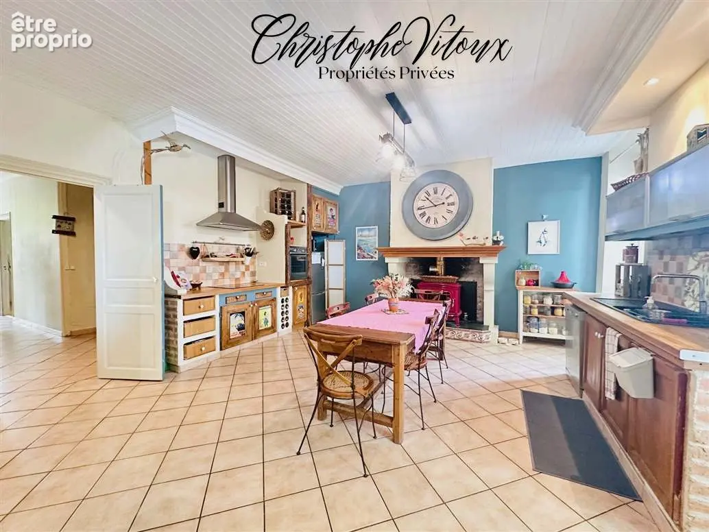 Maison de caractère - 230 m2 - photo 13