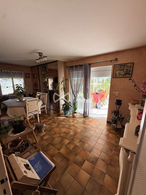 Maison à PLESSE