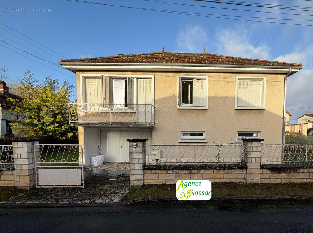 Maison à CHATELLERAULT