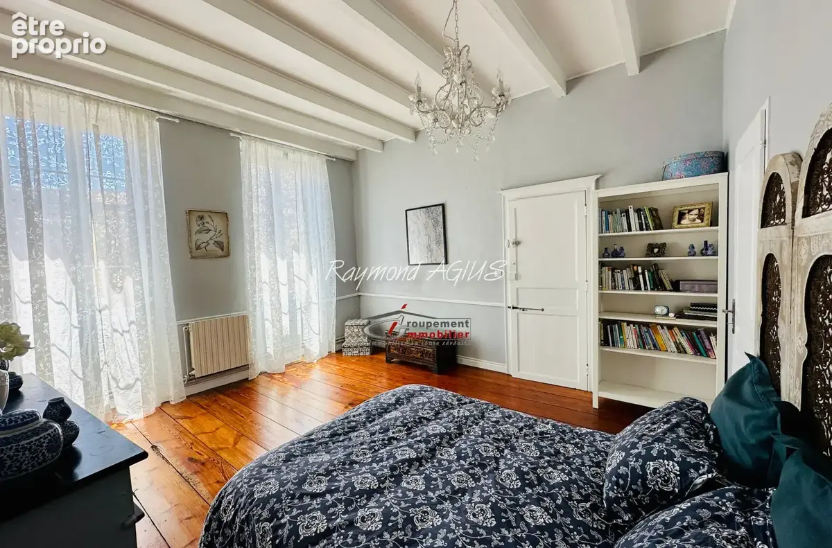 Elégante résidence de caractère du 18ème siècle avec cour et jardin - photo 23