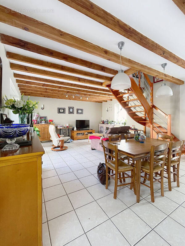 Maison à LA MONTAGNE