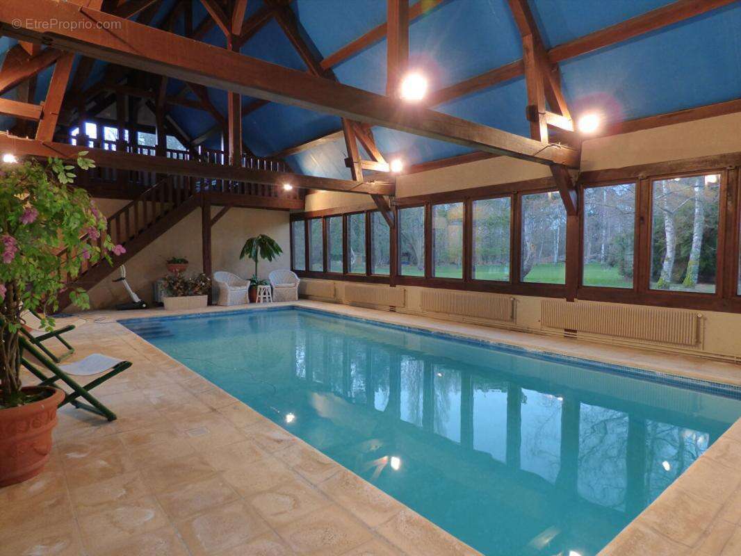 Maison à AUTRY-LE-CHATEL