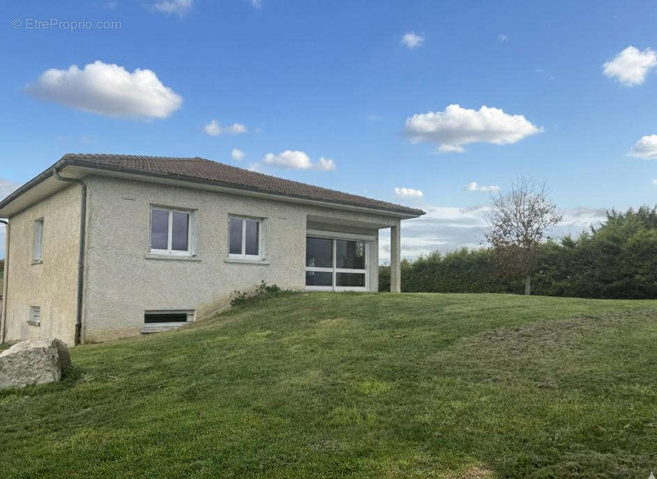 Maison à BOURGOIN-JALLIEU