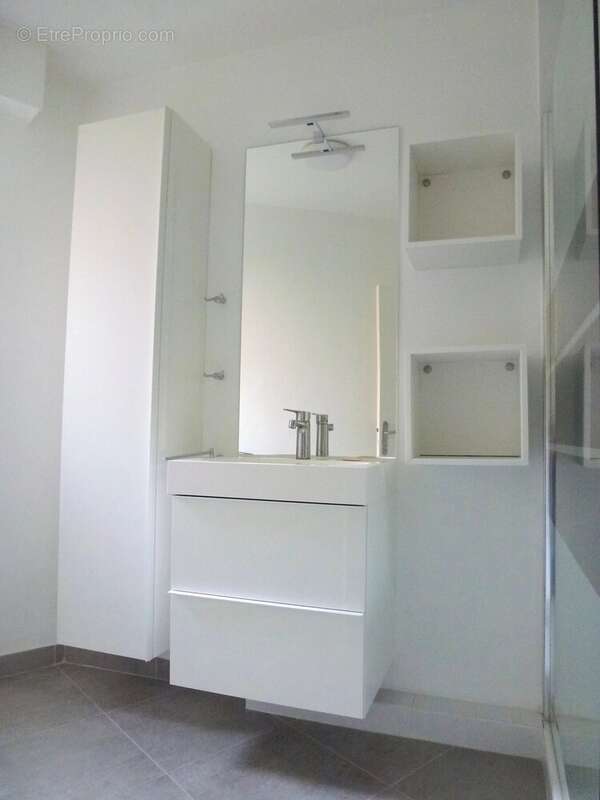 Appartement à ISSY-LES-MOULINEAUX