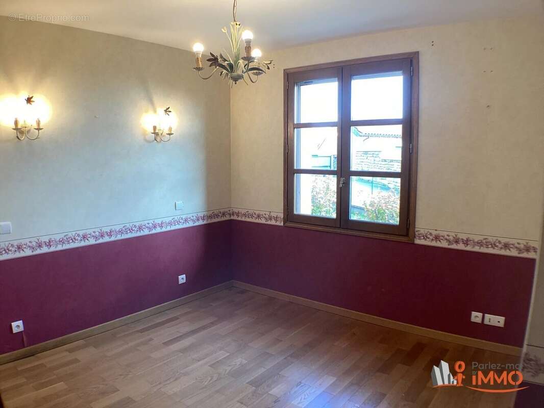 Maison à LA TOURETTE