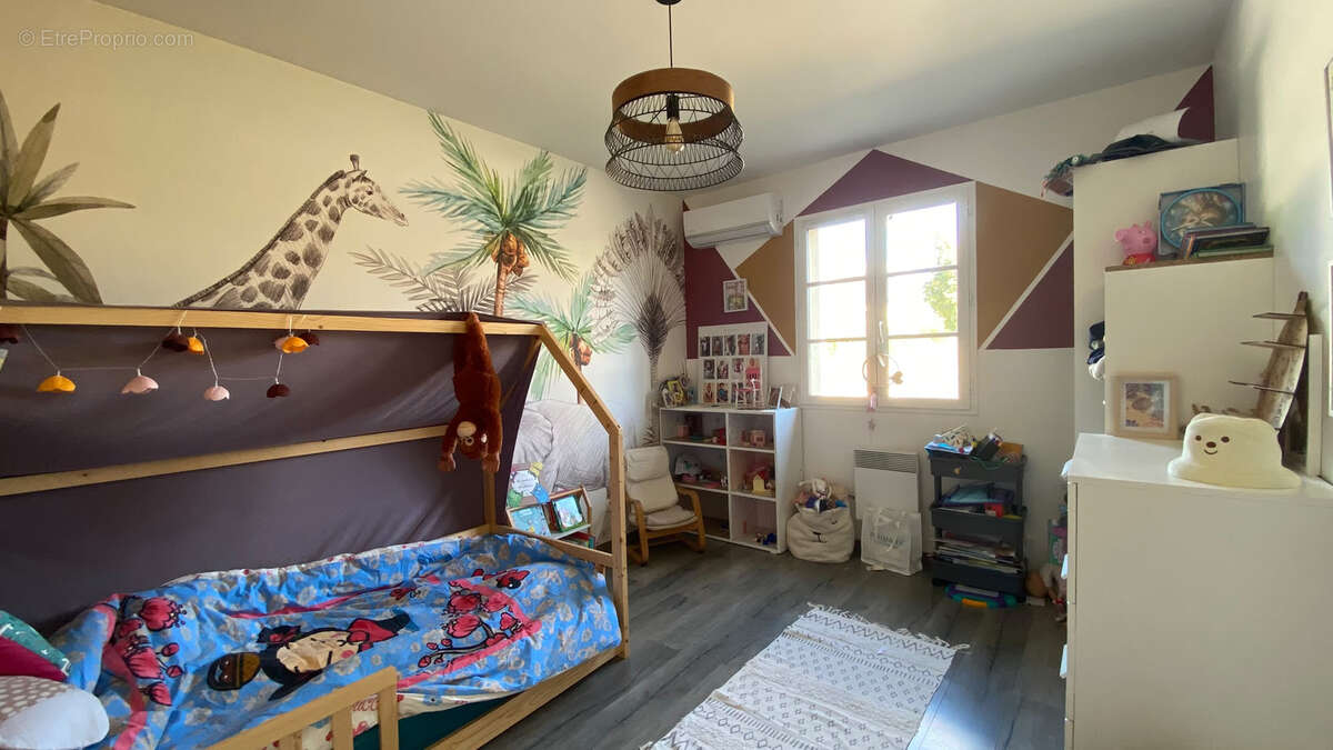 Maison familiale de 159 m2 avec studio indépendant - photo 4