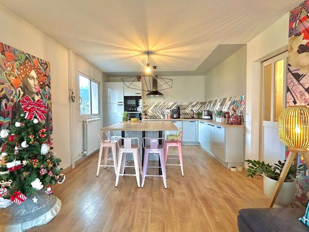 Appartement à LA RAVOIRE