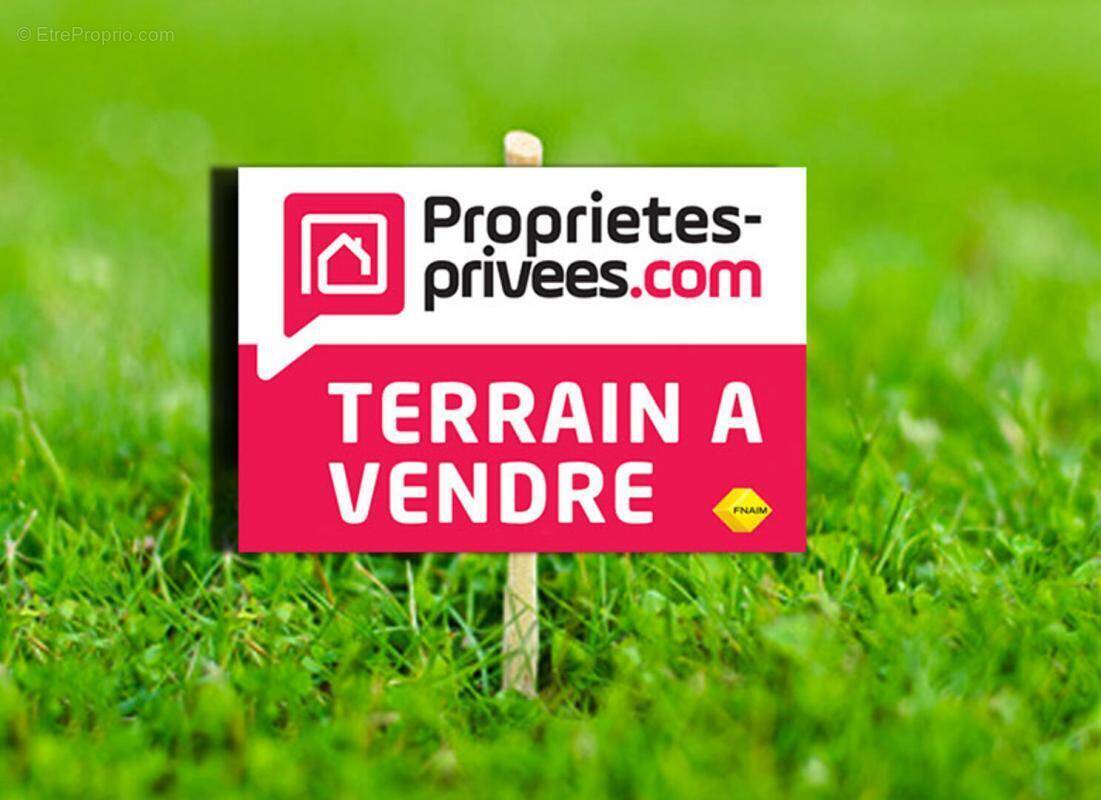 Terrain à VILLERS-COTTERETS