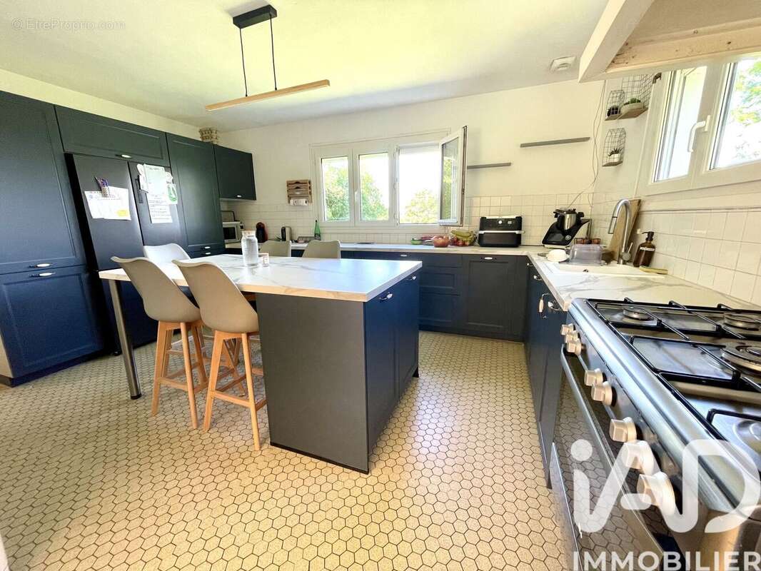 Photo 3 - Maison à LANDEVANT
